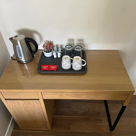 Maya's Bed & Breakfast *