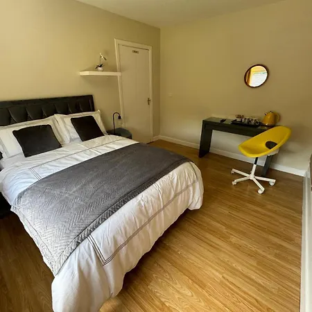 Bed & Breakfast Maya's *