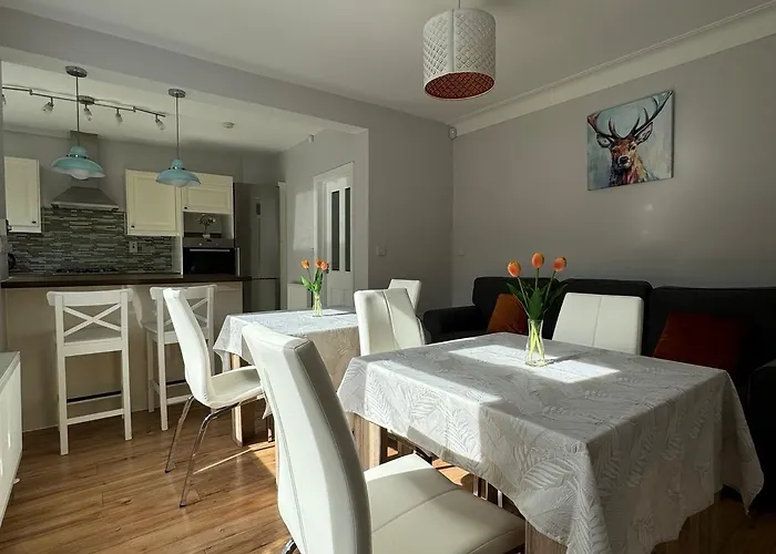 Maya's Bed & Breakfast *